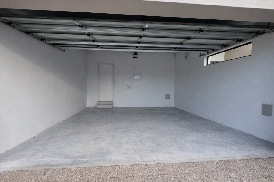 4 Bedroom Property for Sale in Sandown Western Cape